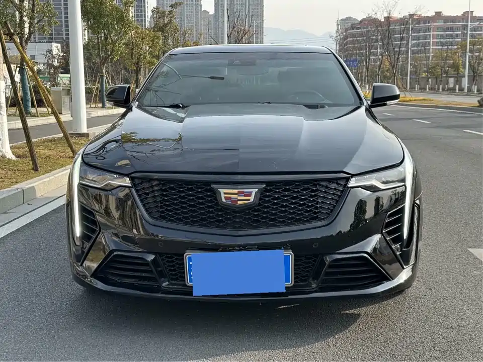 Cadillac CT4