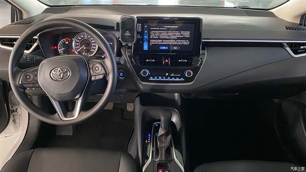 Toyota Corolla, 2022 все фото