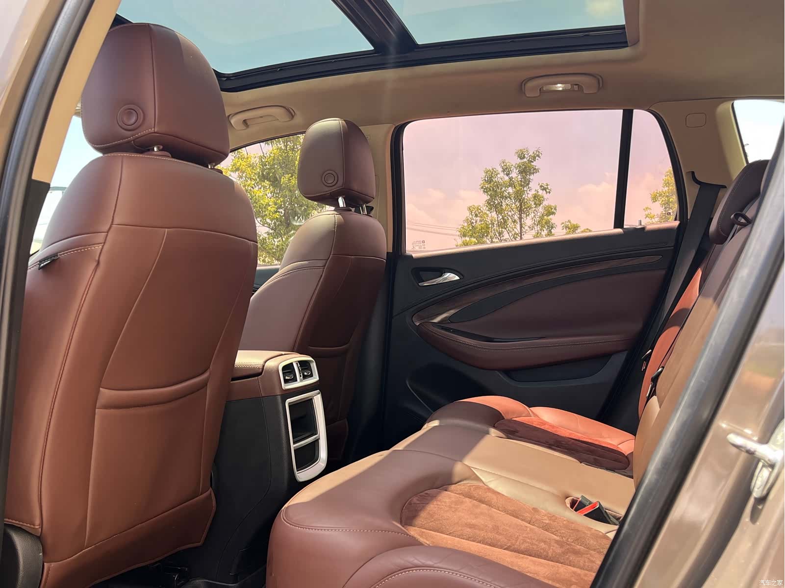 Buick Envision Plus, 2016 12