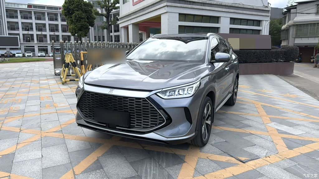 BYD Song, 2022 1