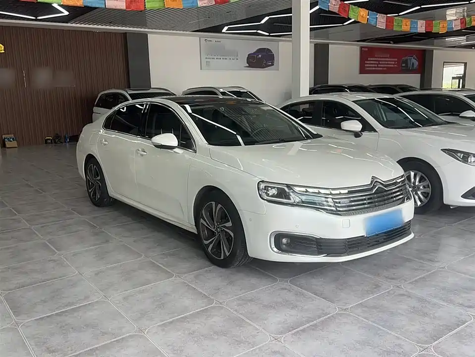 Citroen C6