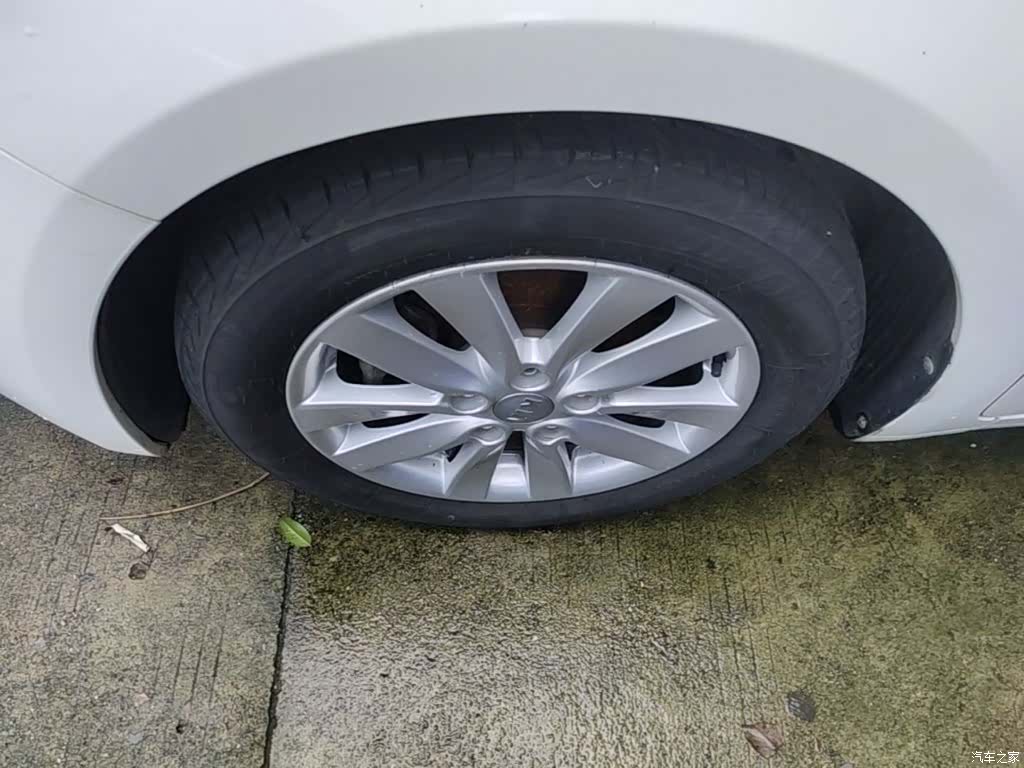 Kia K3, 2015 23