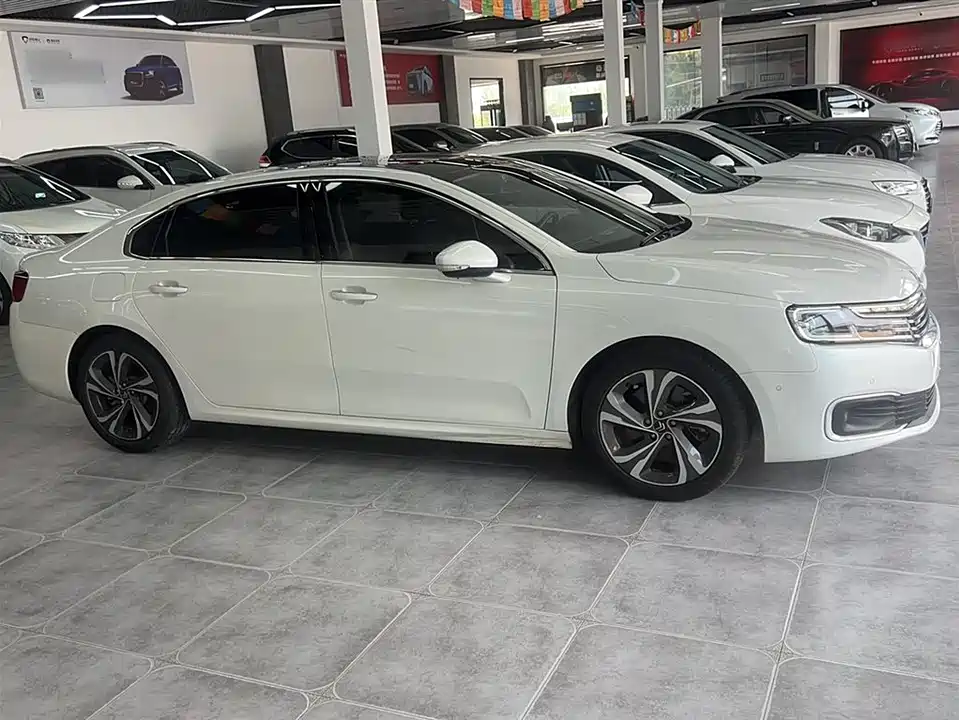 Citroen C6