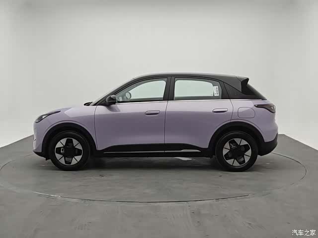 Geely Xingyuan, 2025 3