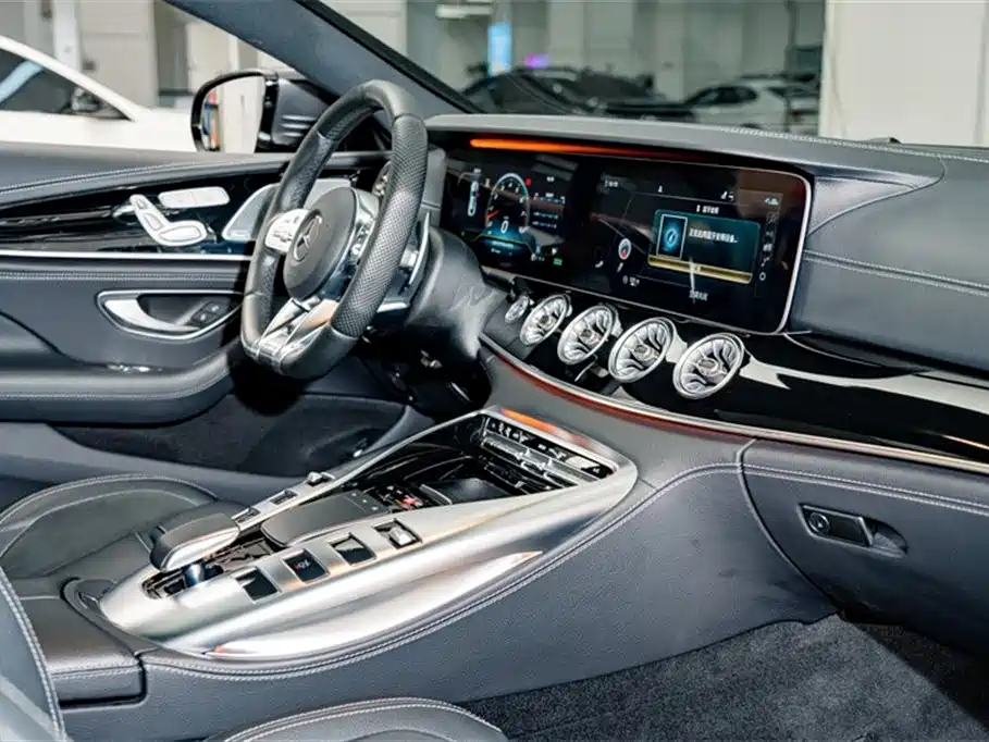 Mercedes-Benz AMG GT Mercedes-Benz AMG GT