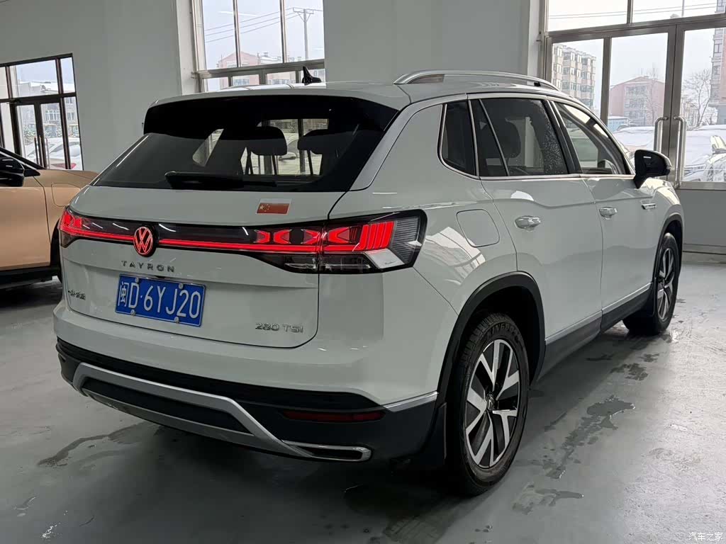 Volkswagen Tayron, 2022 все фото