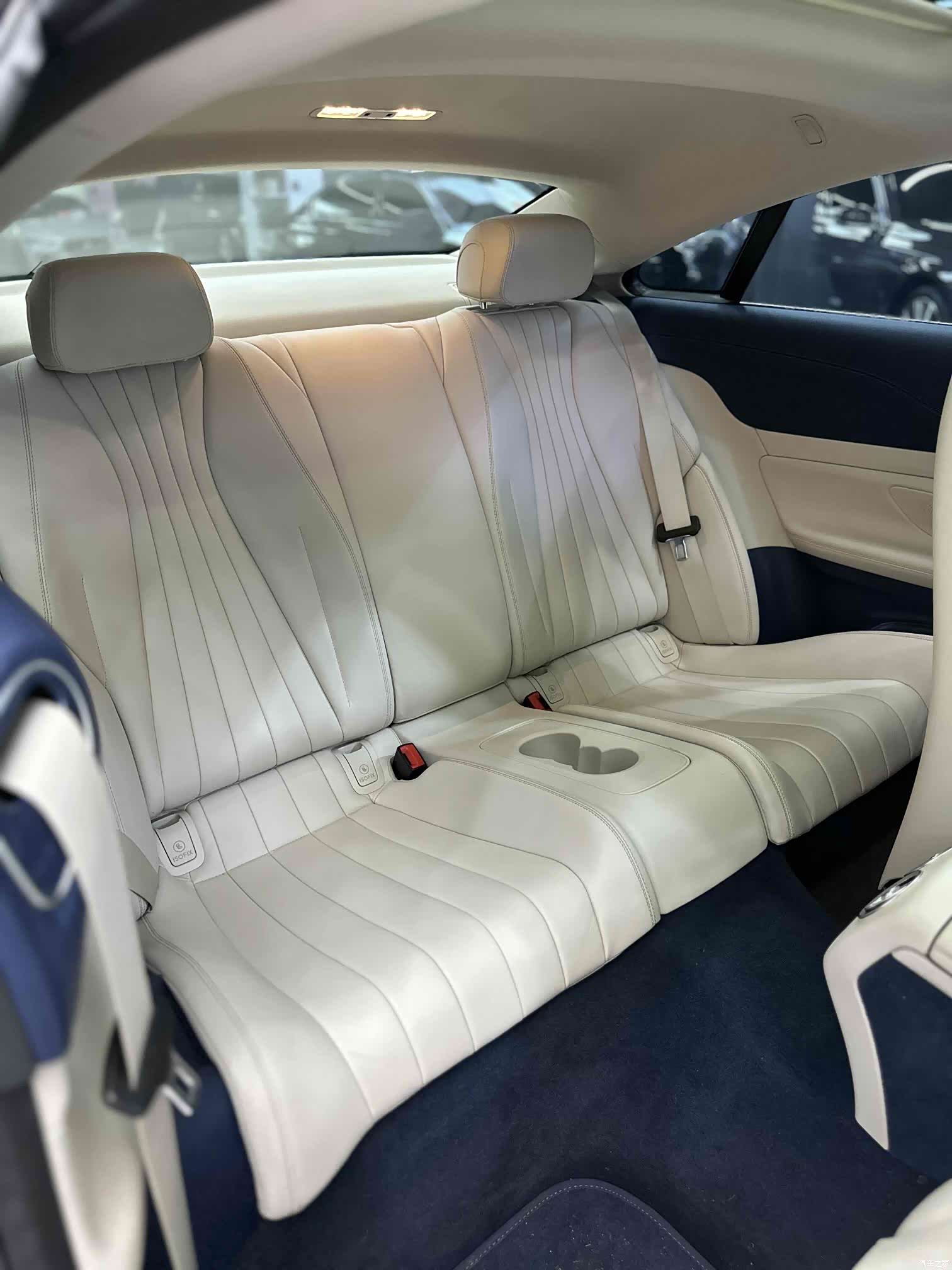 Mercedes-Benz E-Class, 2022 9