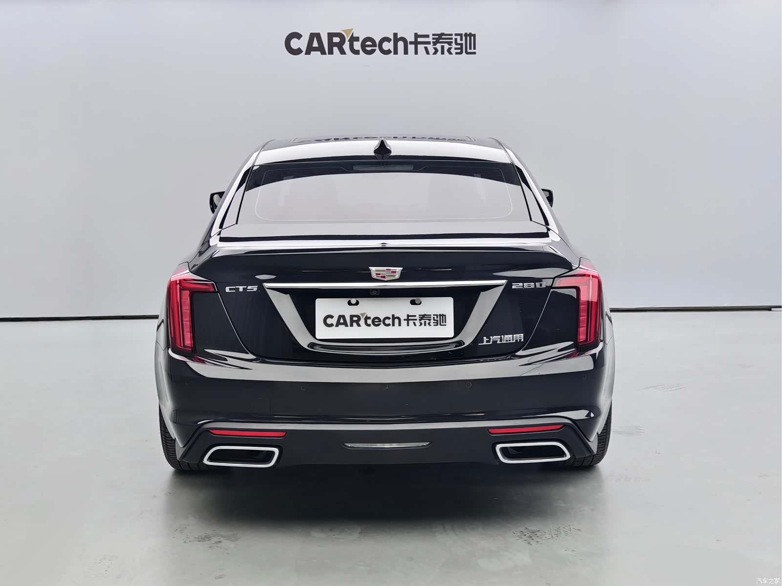 Cadillac CT5, 2022 все фото