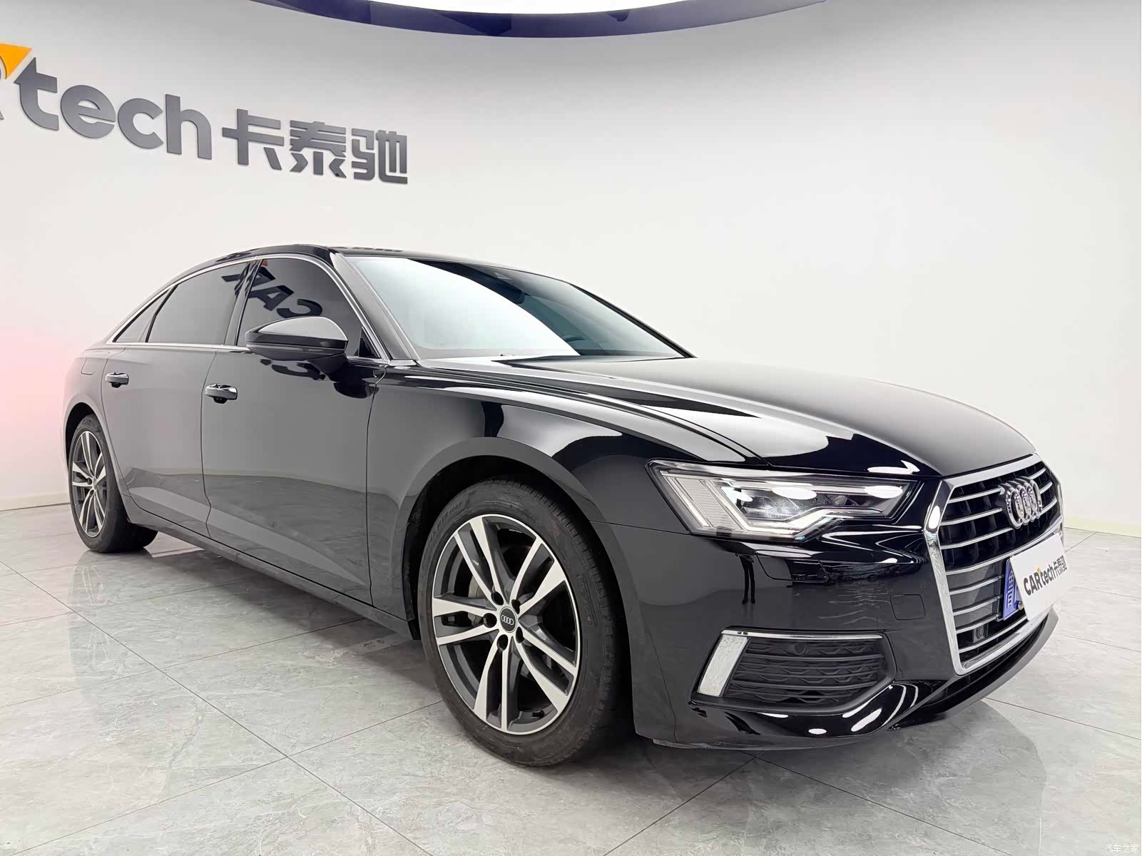Audi A6L, 2022 3