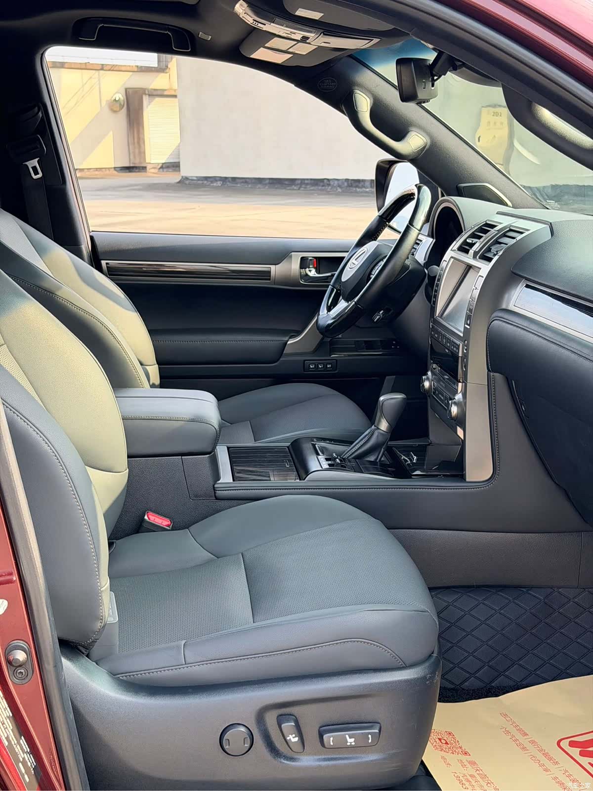Lexus GX, 2022 10