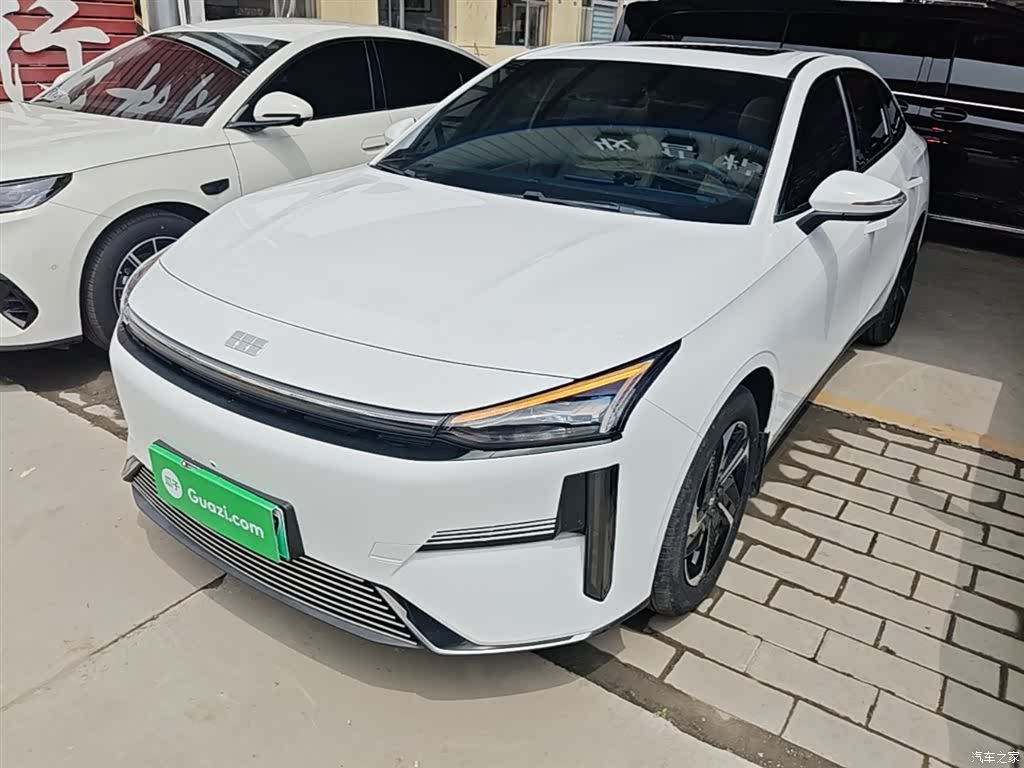 Geely Galaxy L6, 2024 1