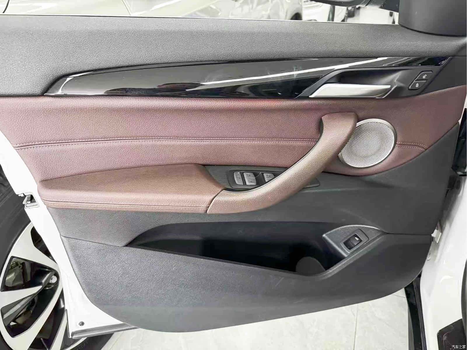 BMW X1, 2022 12