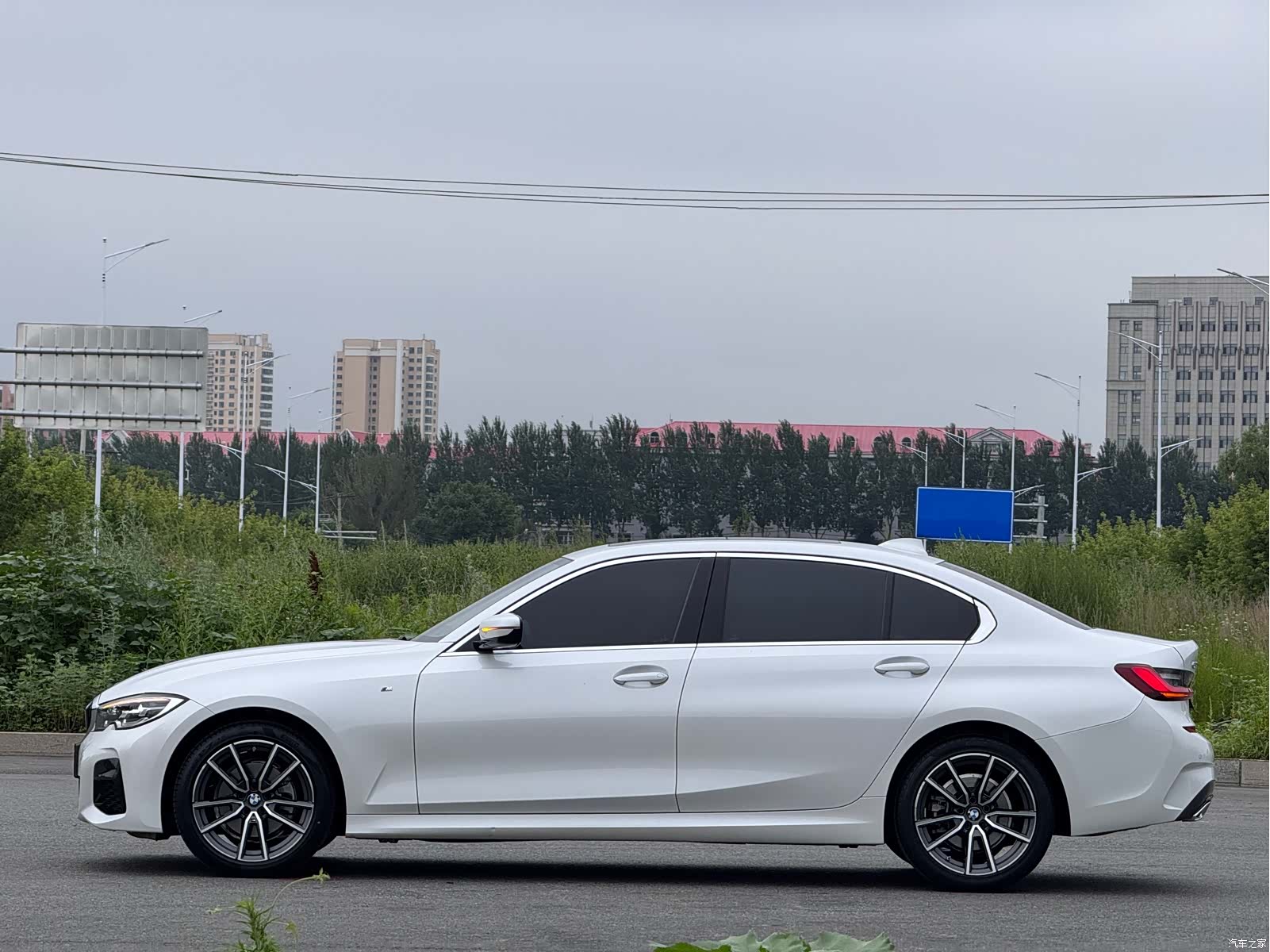 BMW 3 Series, 2022 8