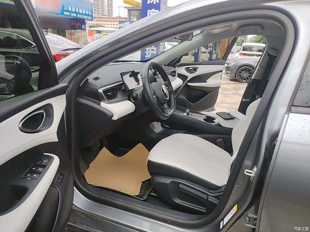 BYD Seal, 2025 15