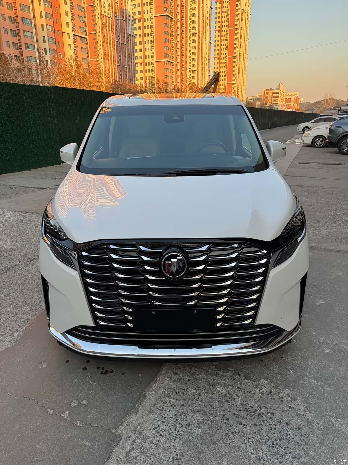 Buick GL8, 2023 9