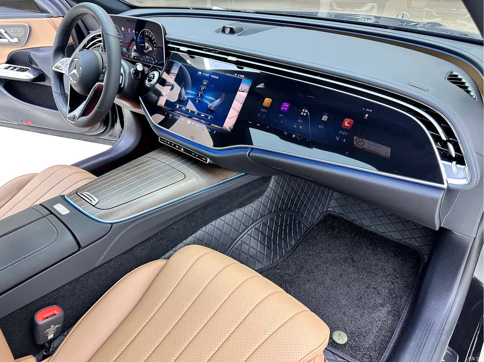 Mercedes-Benz E-Class, 2026 15