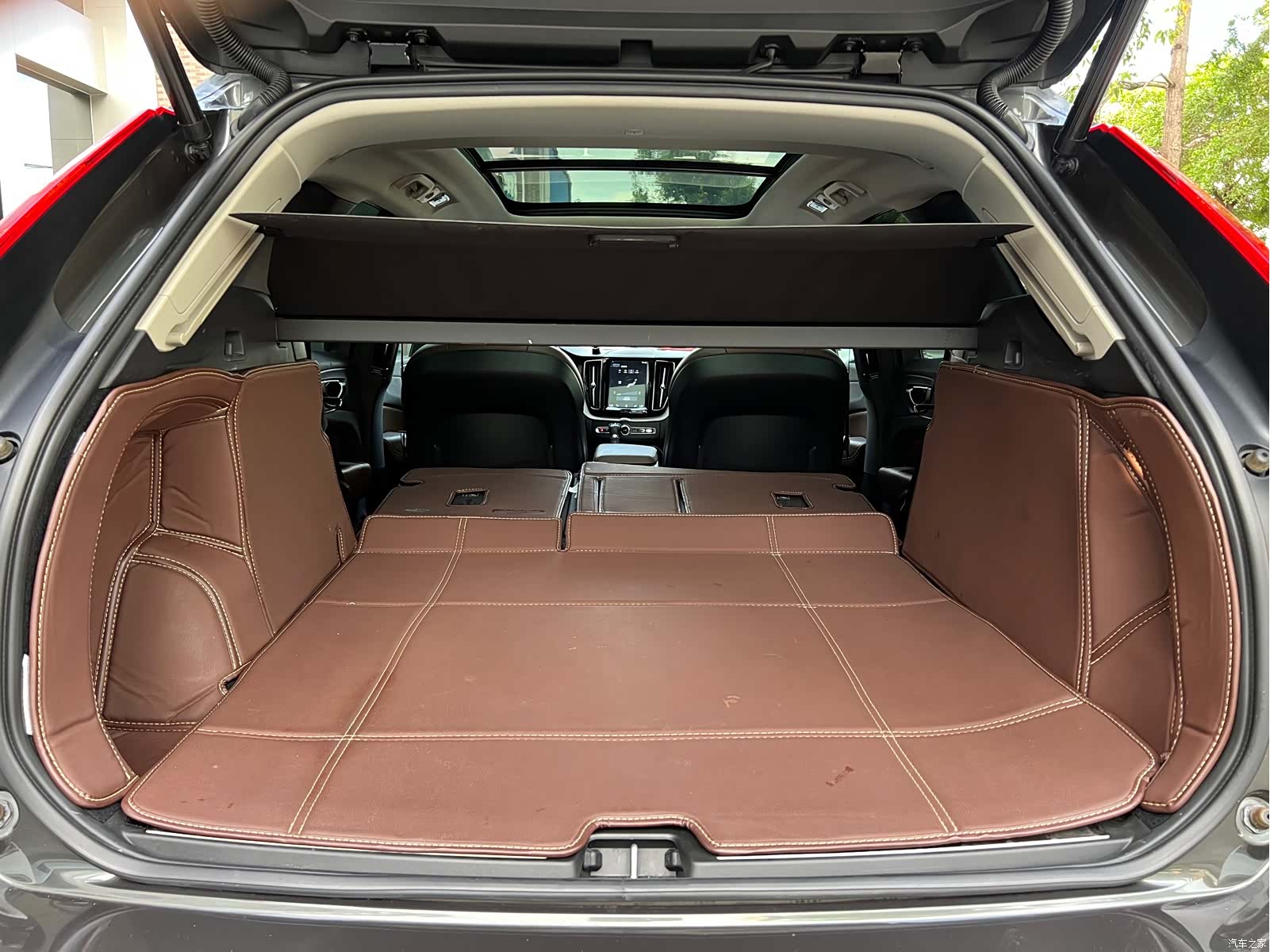Volvo XC60, 2019 11
