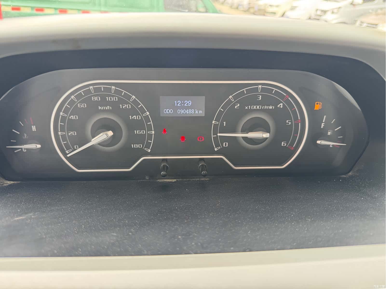 Maxus V80, 2022 7