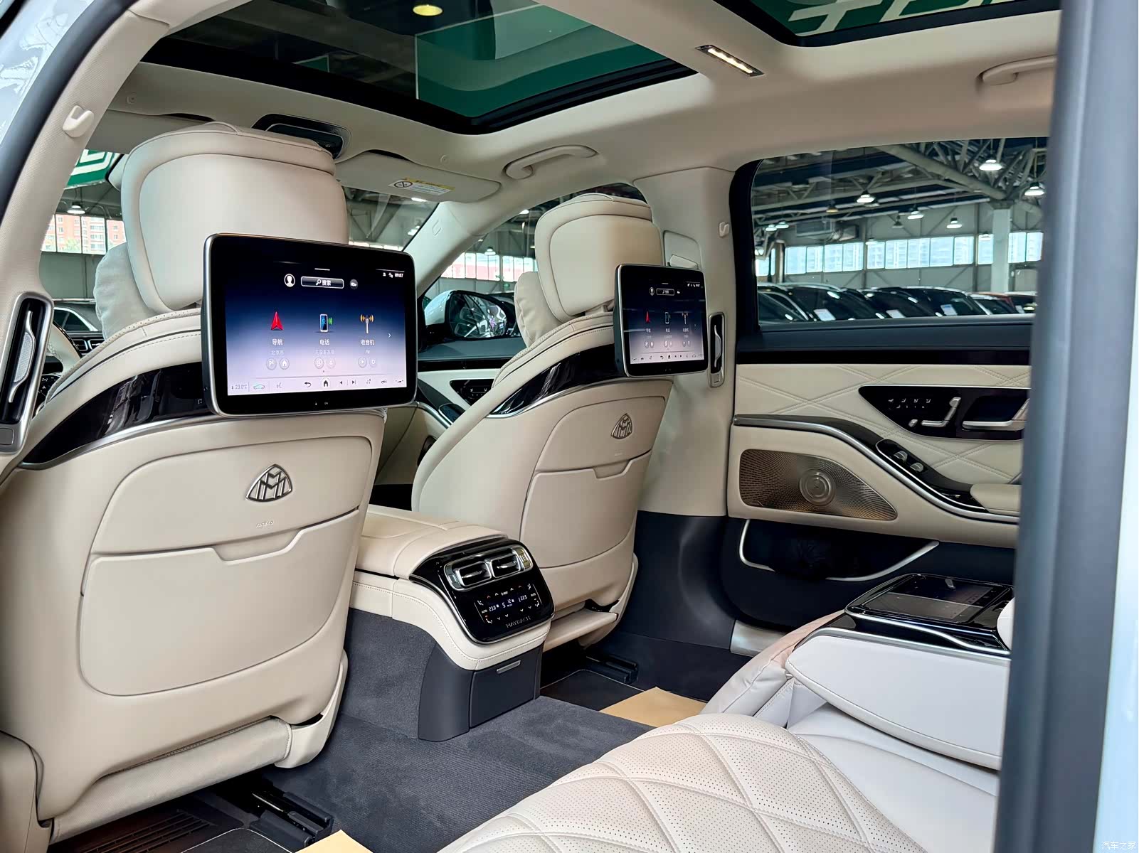 Maybach S-Class, 2024 27