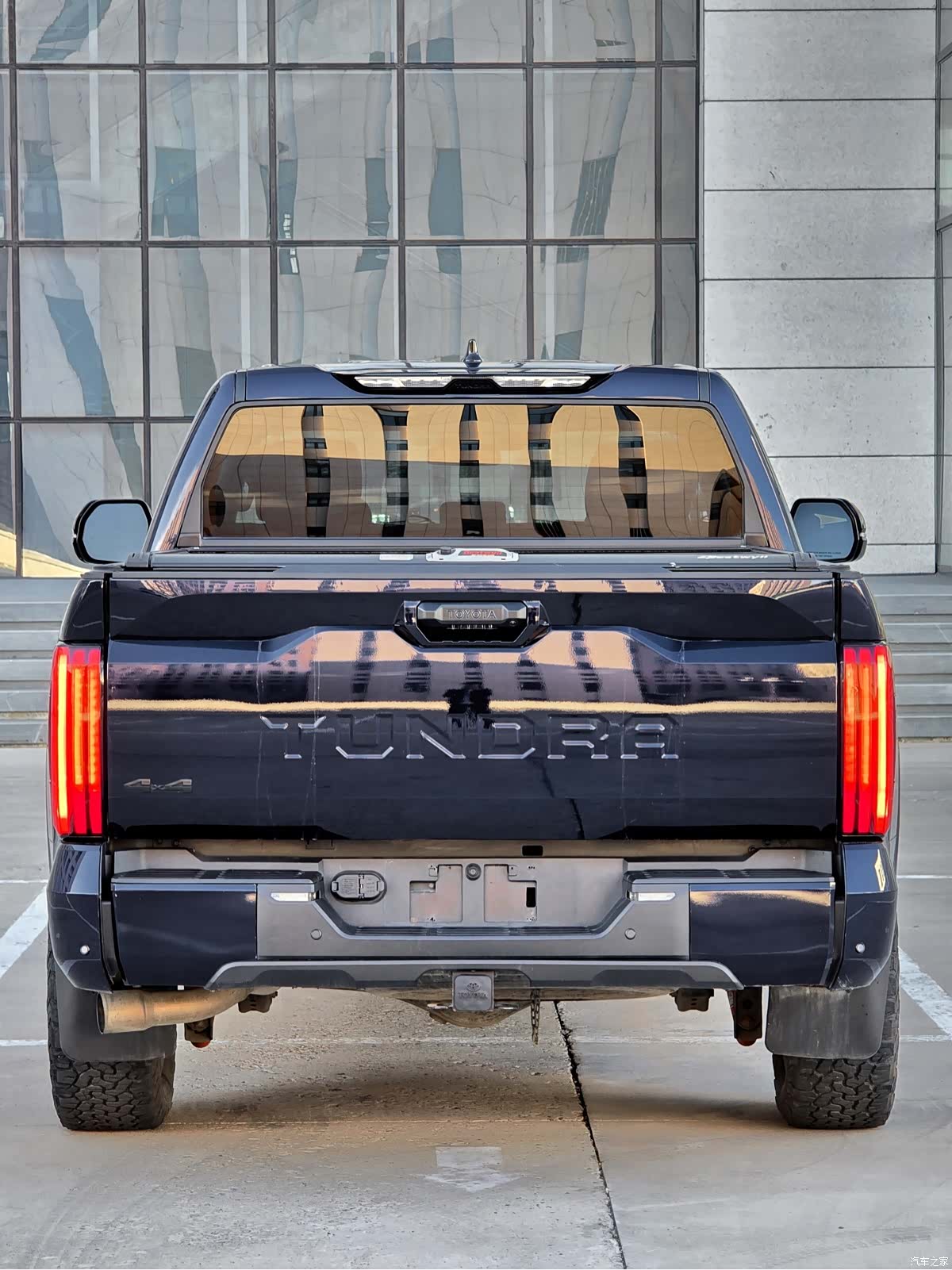 Toyota Tundra, 2022 8