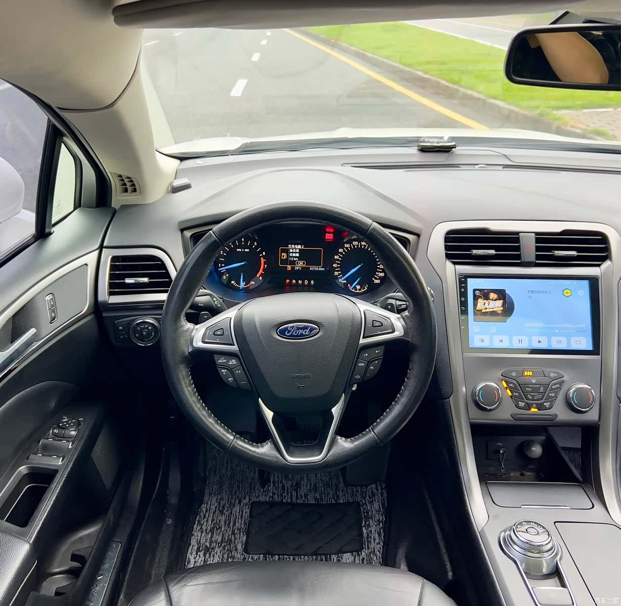 Ford Mondeo, 2017 11