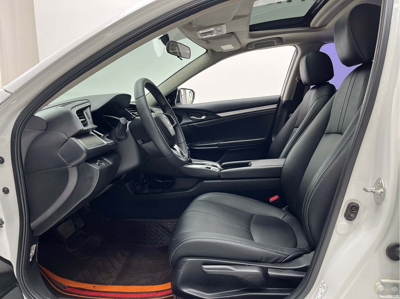 Honda Civic, 2019 3