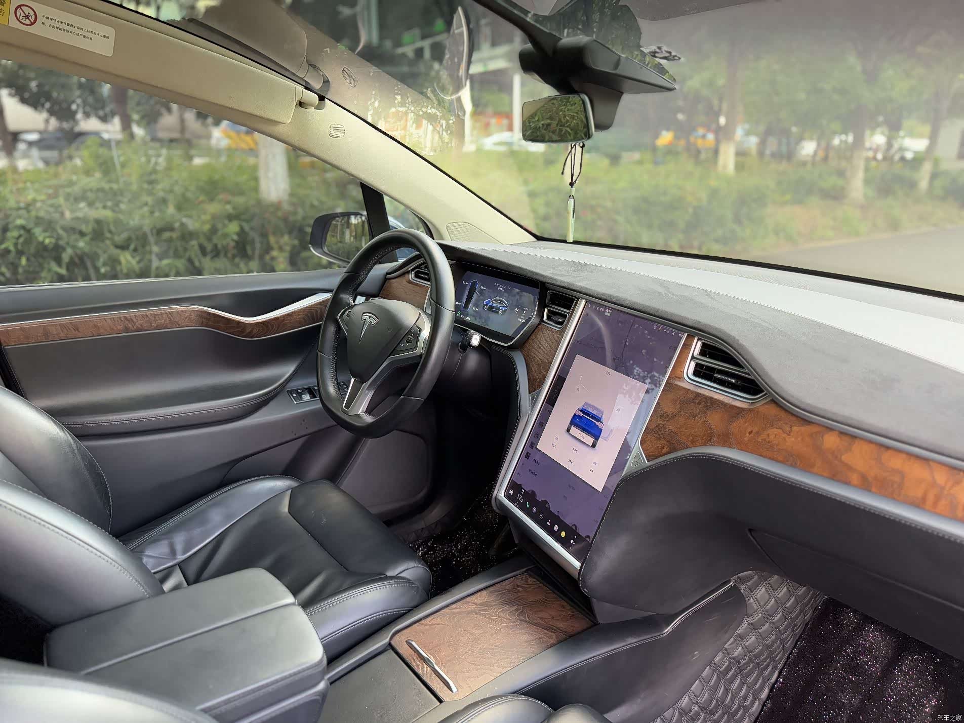 Tesla Model X, 2018 15