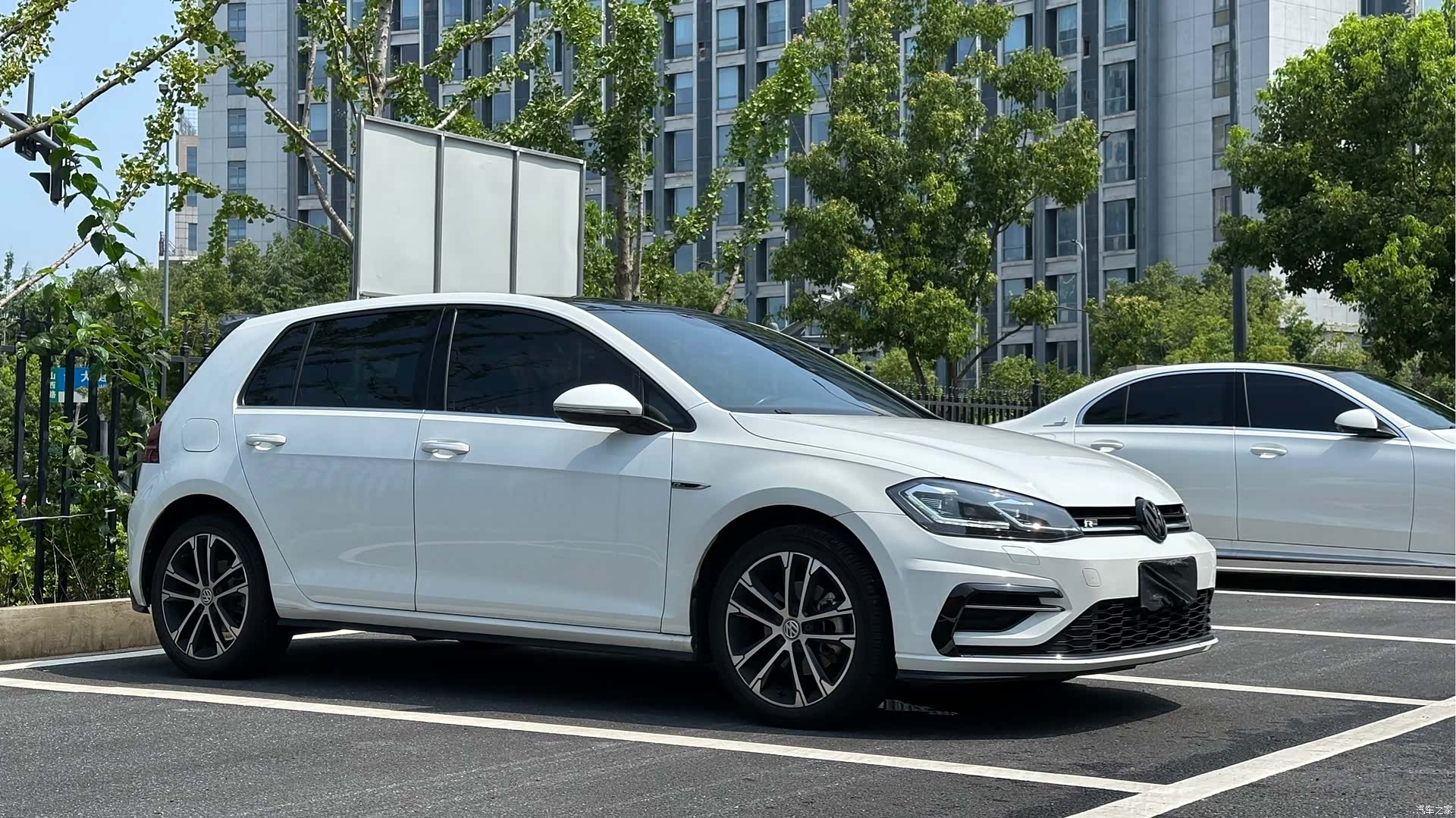 Volkswagen Golf, 2020 3