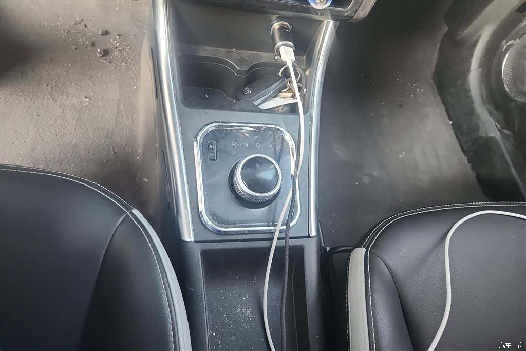 BAIC EC5, 2021 16