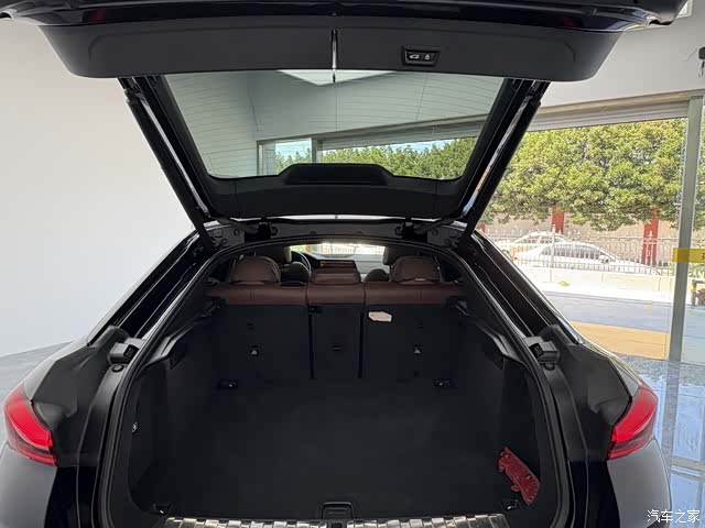 BMW X6, 2023 7