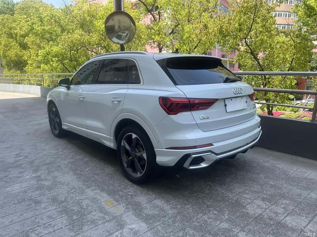 Audi Q3, 2023 14