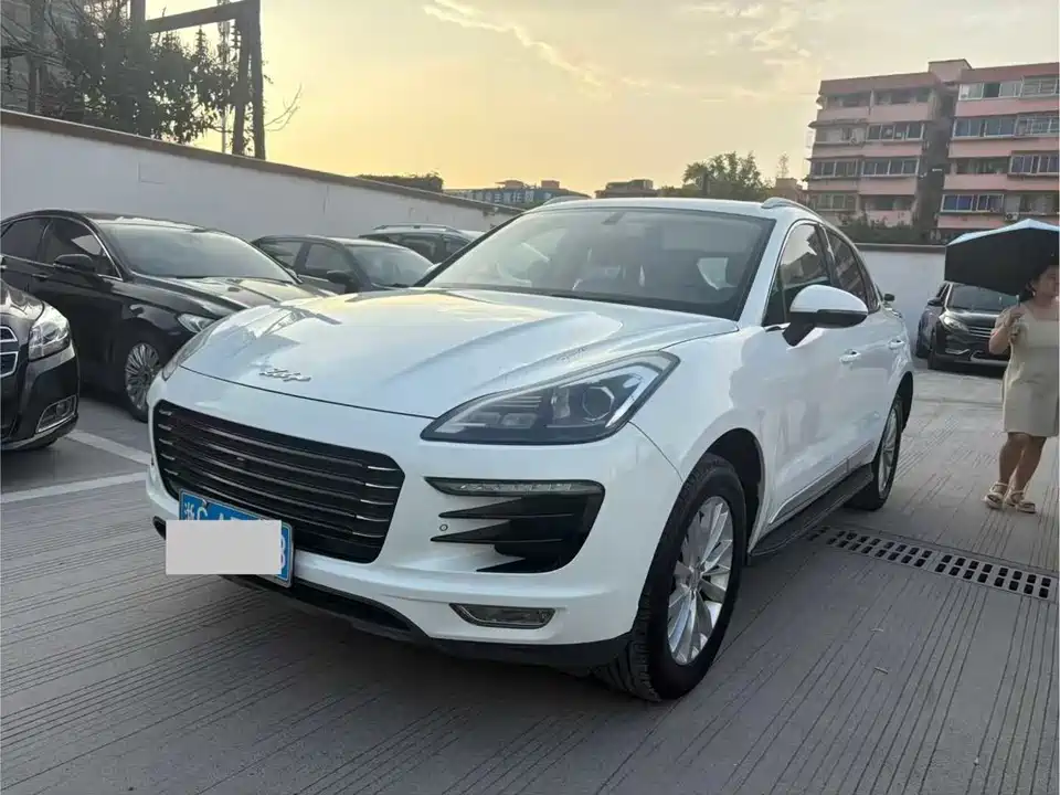 Zotye SR9