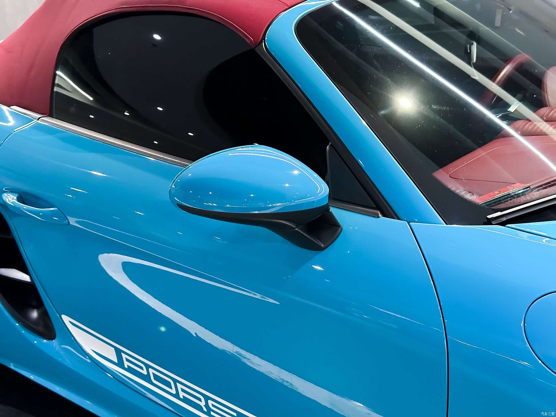 Porsche Boxster, 2018 все фото