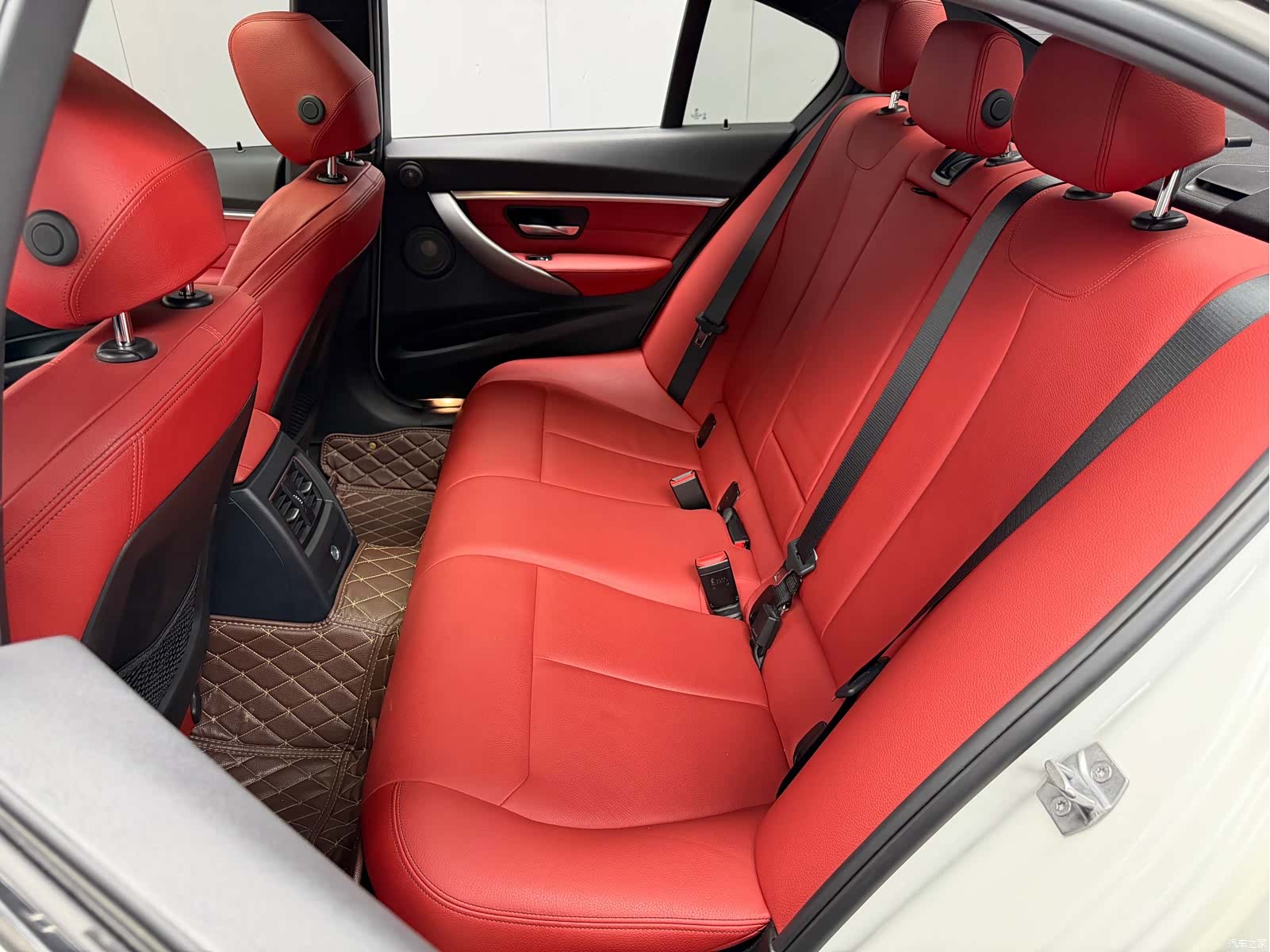 BMW 3 Series, 2019 8