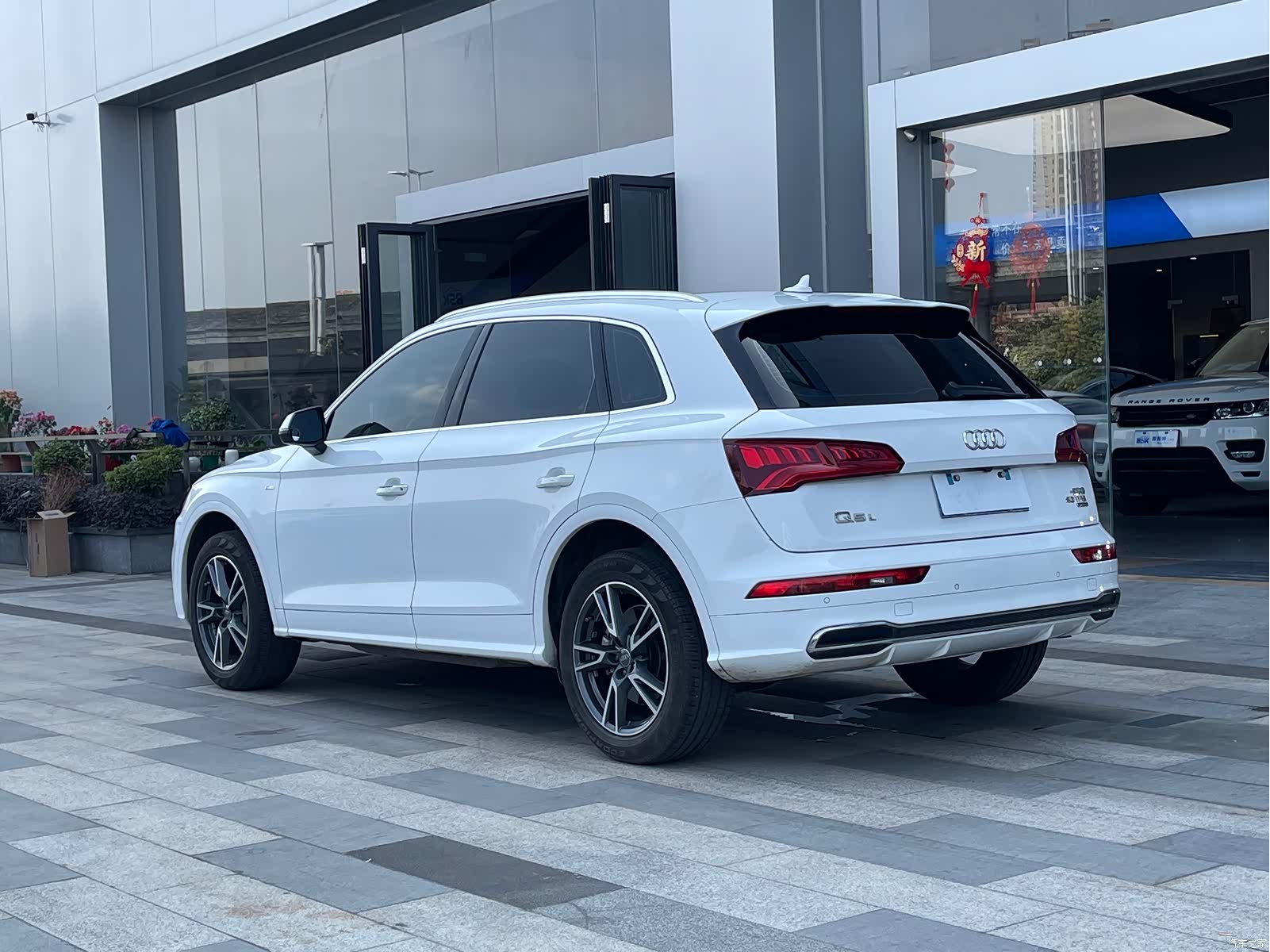 Audi Q5L, 2018 24