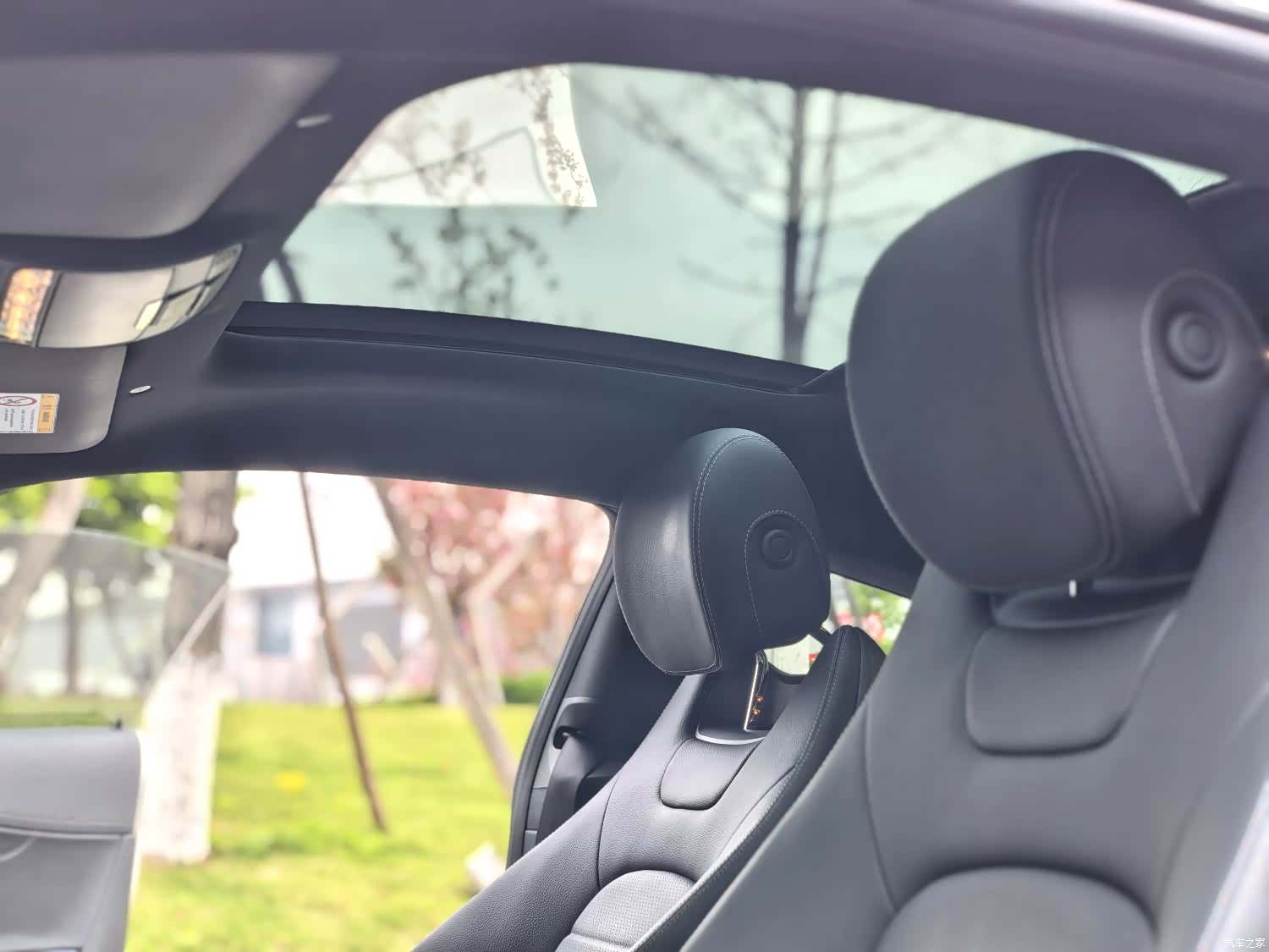 Mercedes-Benz C-Class, 2019 6