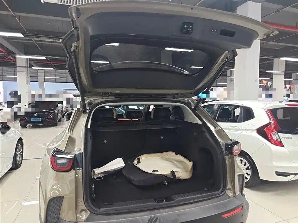 Mazda CX-50 line also