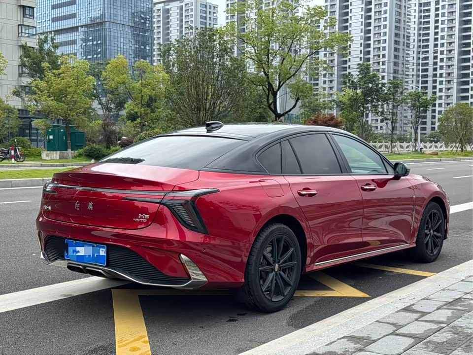 Hongqi H6