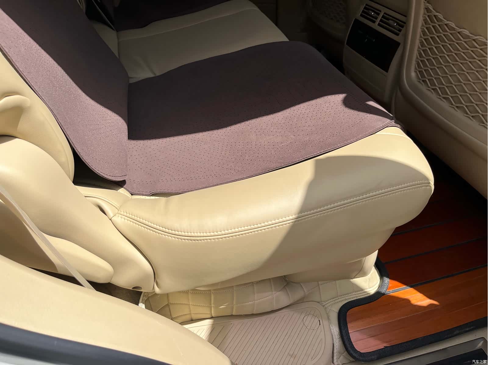 Toyota Land Cruiser, 2017 26