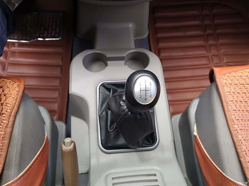 DongFeng M3, 2015 14