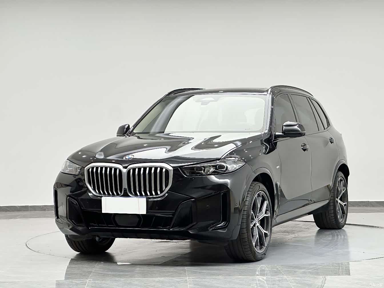 BMW X5, 2026 1