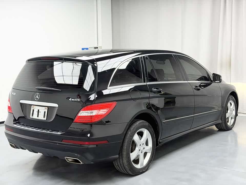 Mercedes-Benz R-class