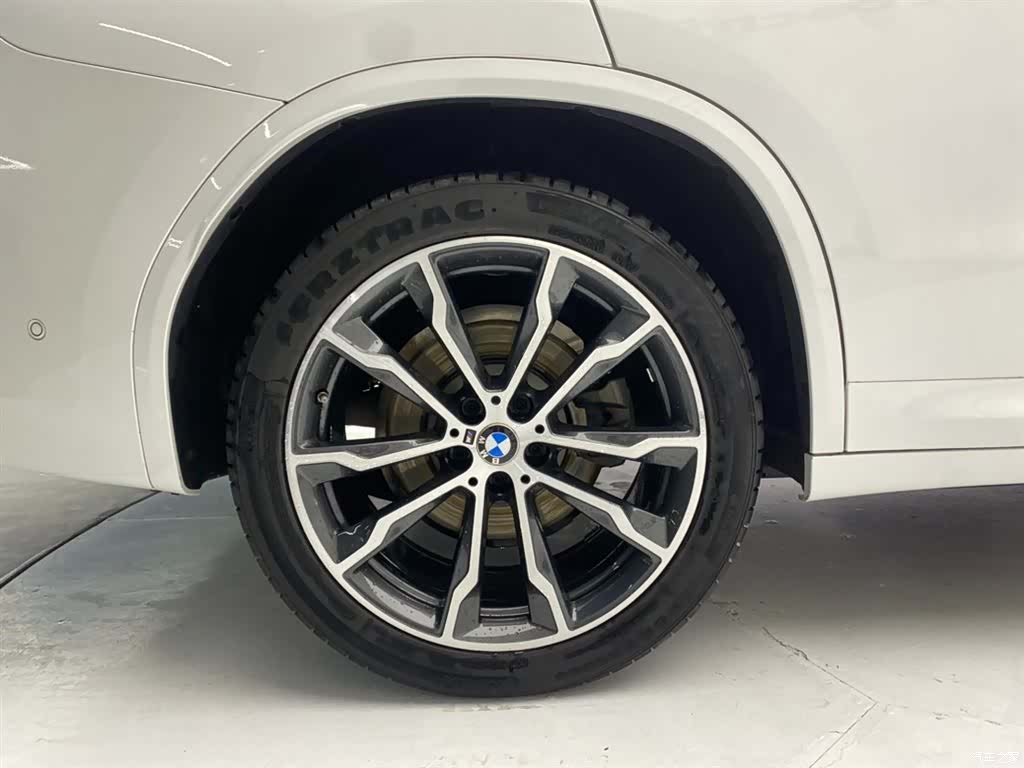 BMW X3, 2024 11