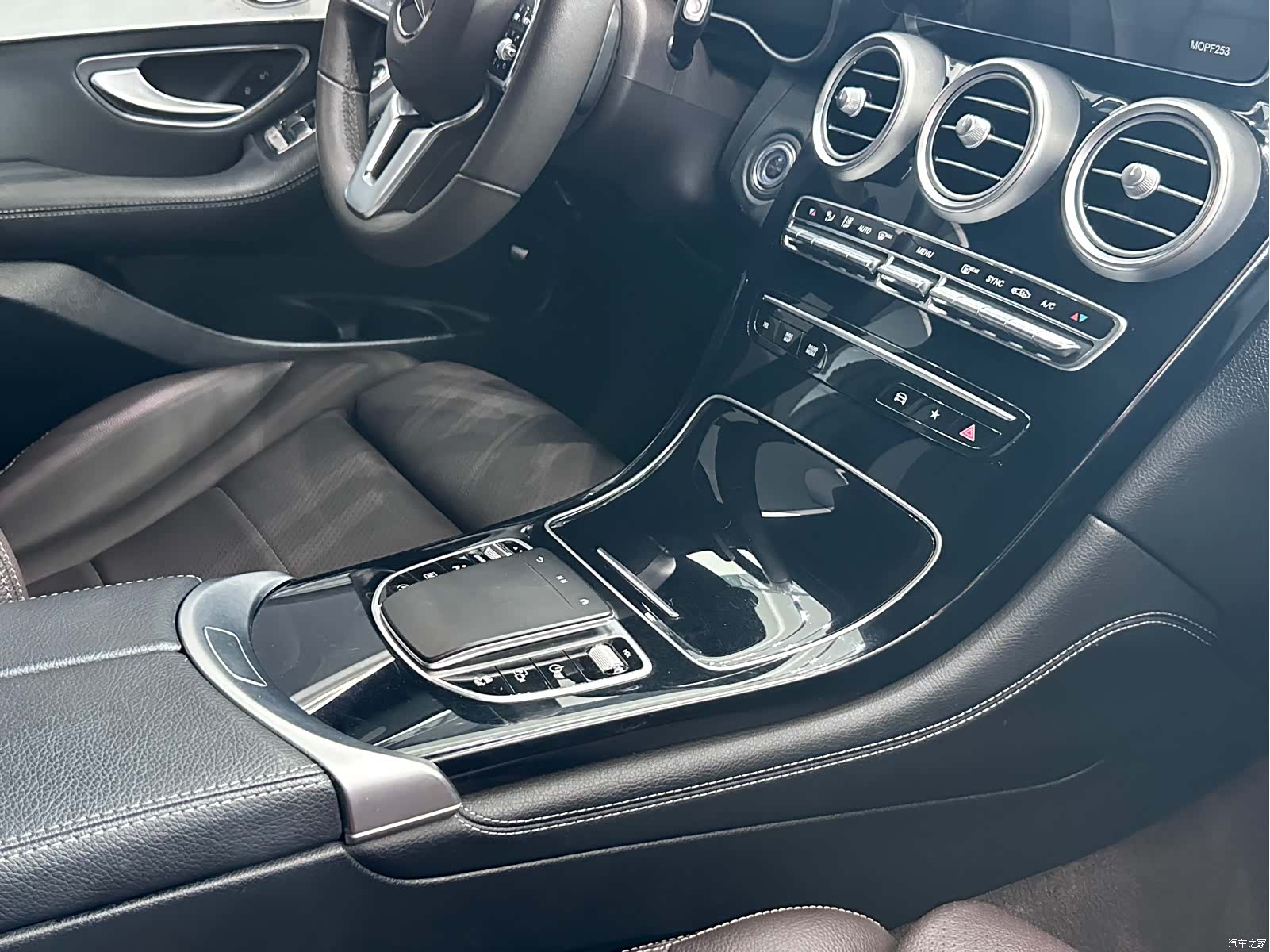 Mercedes-Benz GLC, 2021 8