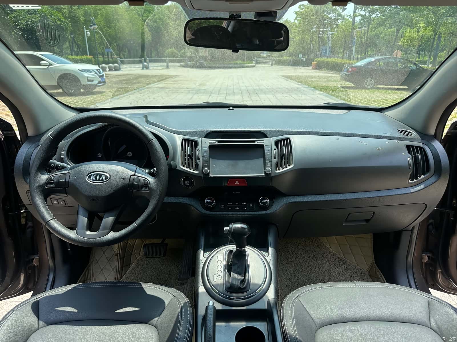 Kia Sportage, 2011 9