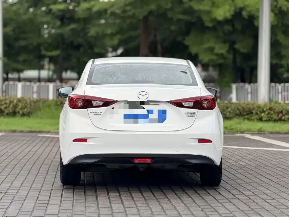 Mazda 3 Angkesaila