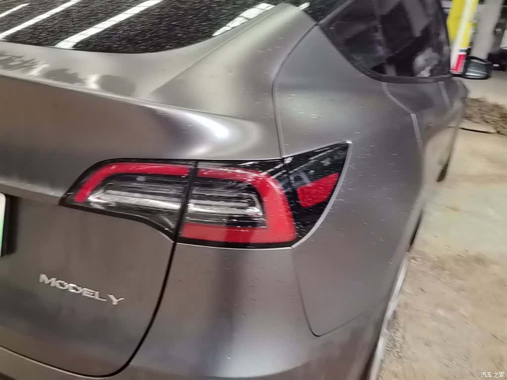 Tesla Model Y, 2022 8