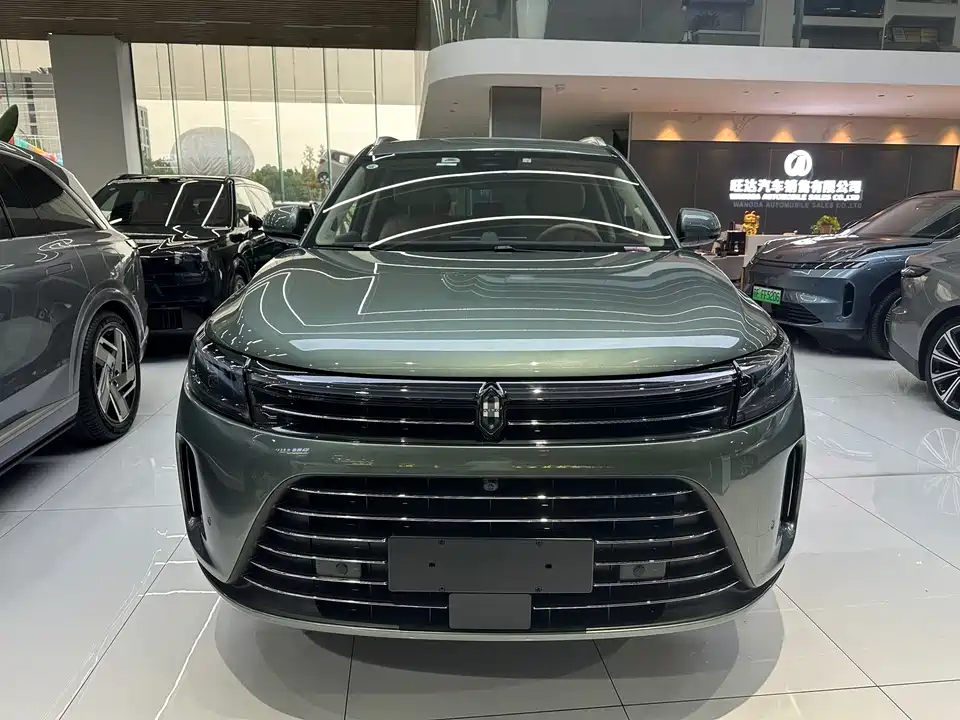 AITO Ask the world M7