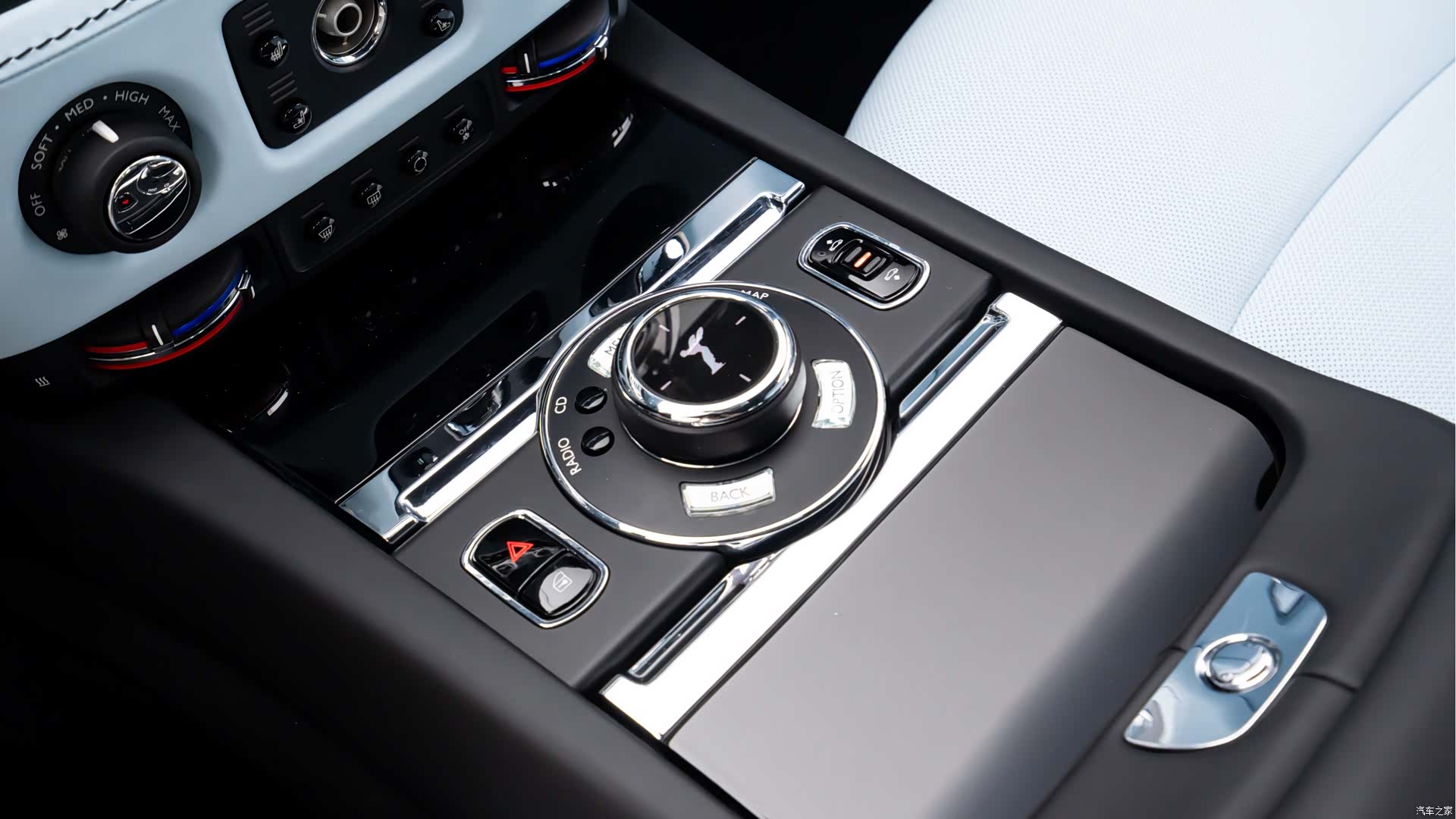 Rolls-Royce Ghost, 2016 8