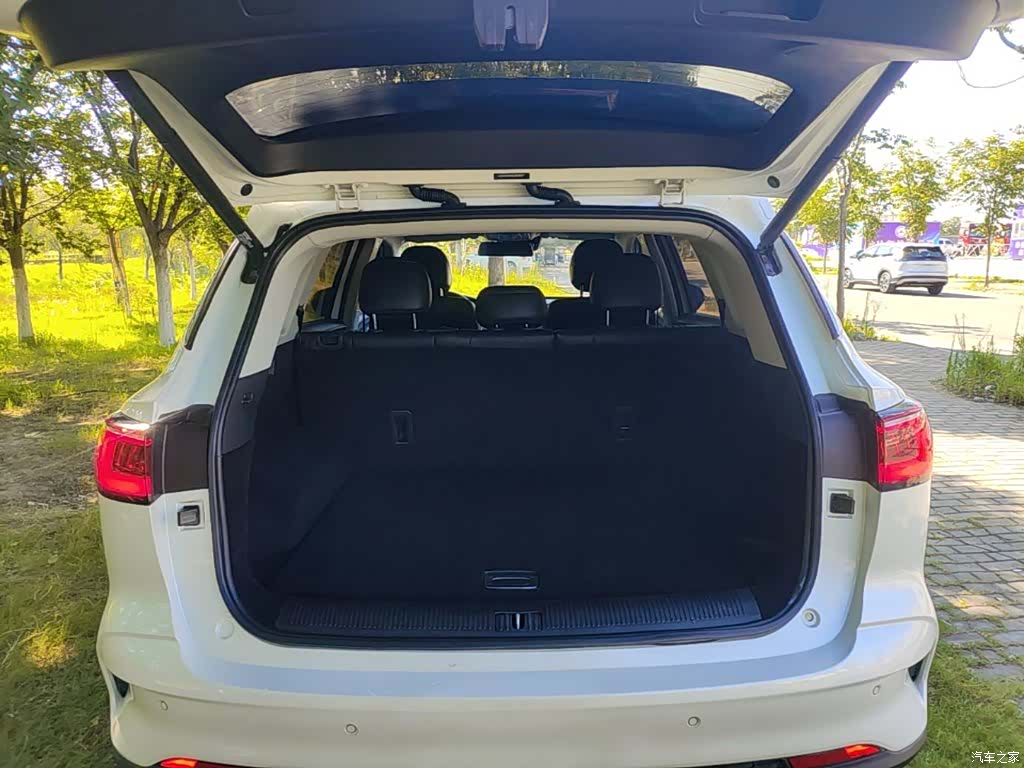 Roewe RX5, 2021 19